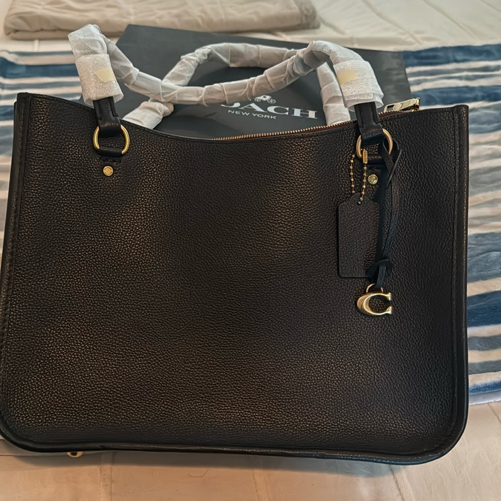COACH PEBBLED TYLER LEATHER SHOULDER BAG